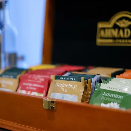 Hotel Airport Garni 3*