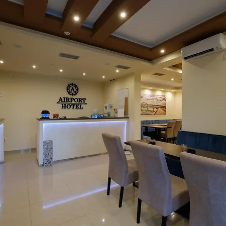 Hotel Airport Garni 3*