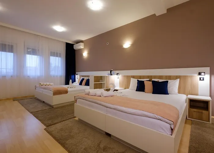Hotel Airport Garni 3*